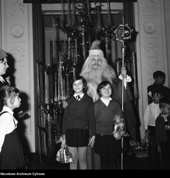 Mikołajki w czasach PRL