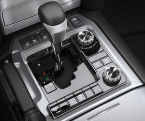 Toyota Land Cruiser V8 