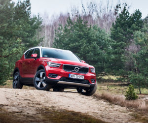Volvo XC40 D4 AWD AT8 Momentum