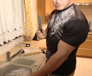 Mariusz Pudzianowski vs. karp