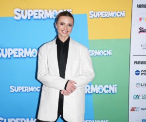 Premiera Supermocni