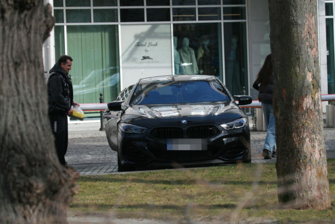 Michał Koterski z dziewczyną na spacerze