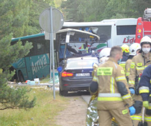 Wypadek autokarów pod Dźwirzynem