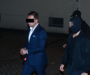 Oskarżony o korupcję były burmistrz Włoch Artur W. stanął przed sądem