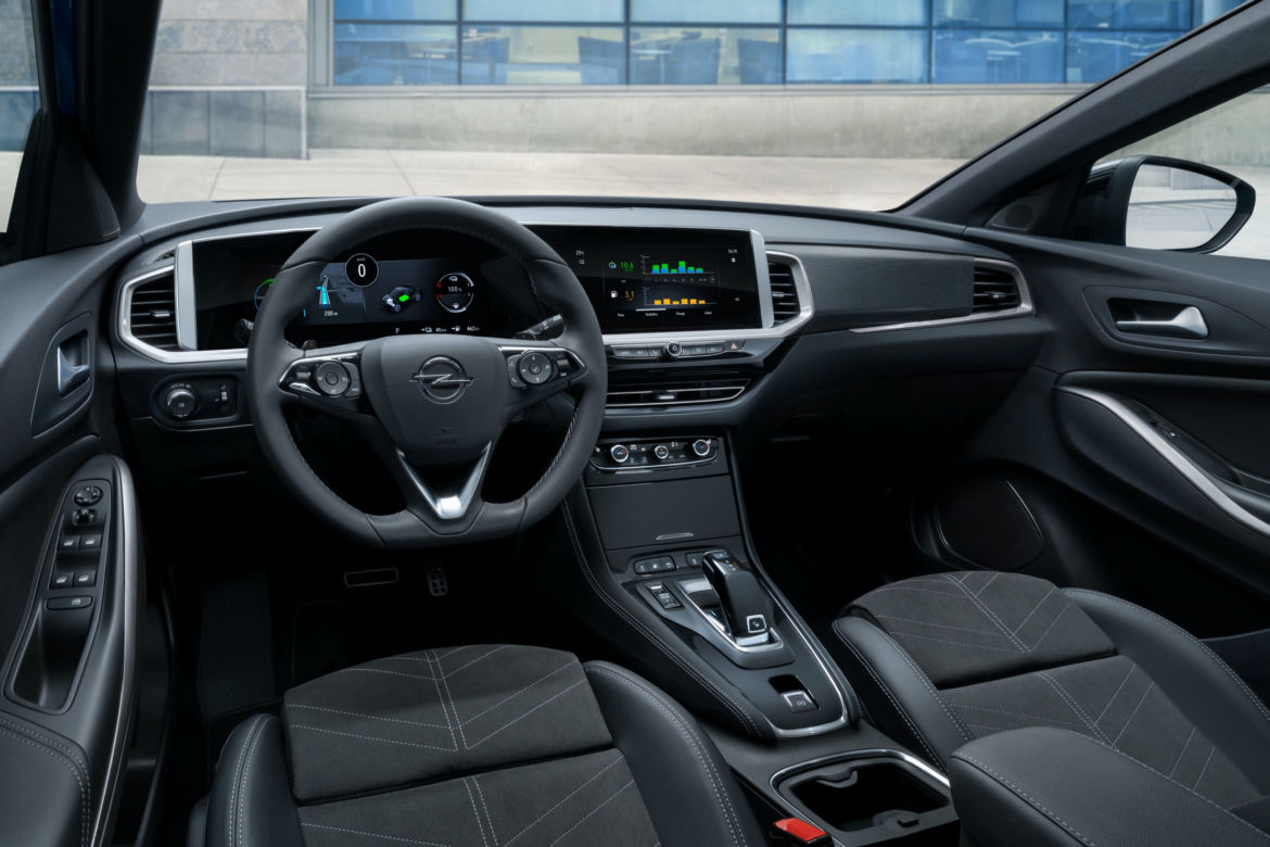 Opel Grandland Hybrid4 lifting 2021