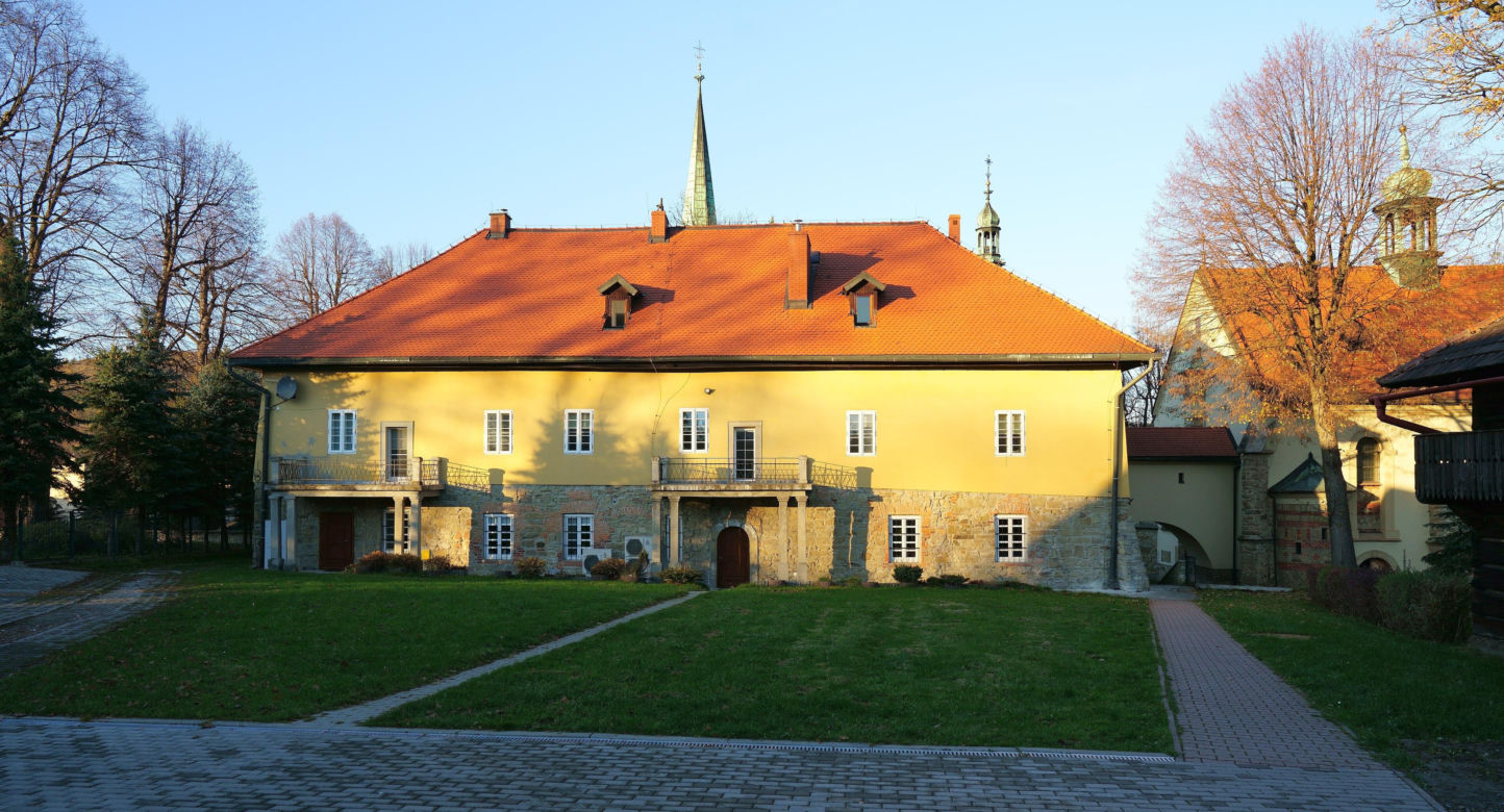 To miasto w woj. małopolskim jest nazywane Rzymem Północy. Znajduje się w nim legendarna karczma