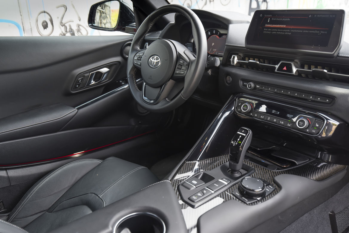 Toyota GR Supra 3.0 R6 Turbo 8AT