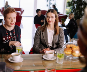 BrzydUla 2 odc. 137. Ula (Julia Kamińska), Iza (Dominika Kluźniak)