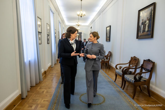 Styl dyplomacji. Pierwsze Damy Polski i Litwy w Wilnie