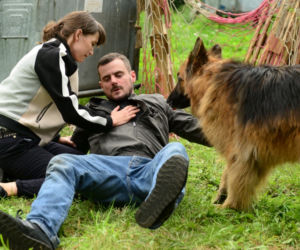 Komisarz Alex 8 sezon odc. 92. Ewa (Agnieszka Więdłocha), Michał Orlicz (Antoni Pawlicki)