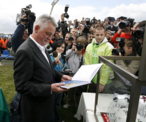 Uroczystość wmurowania kamienia węgielnego pod stadion we Wrocławiu