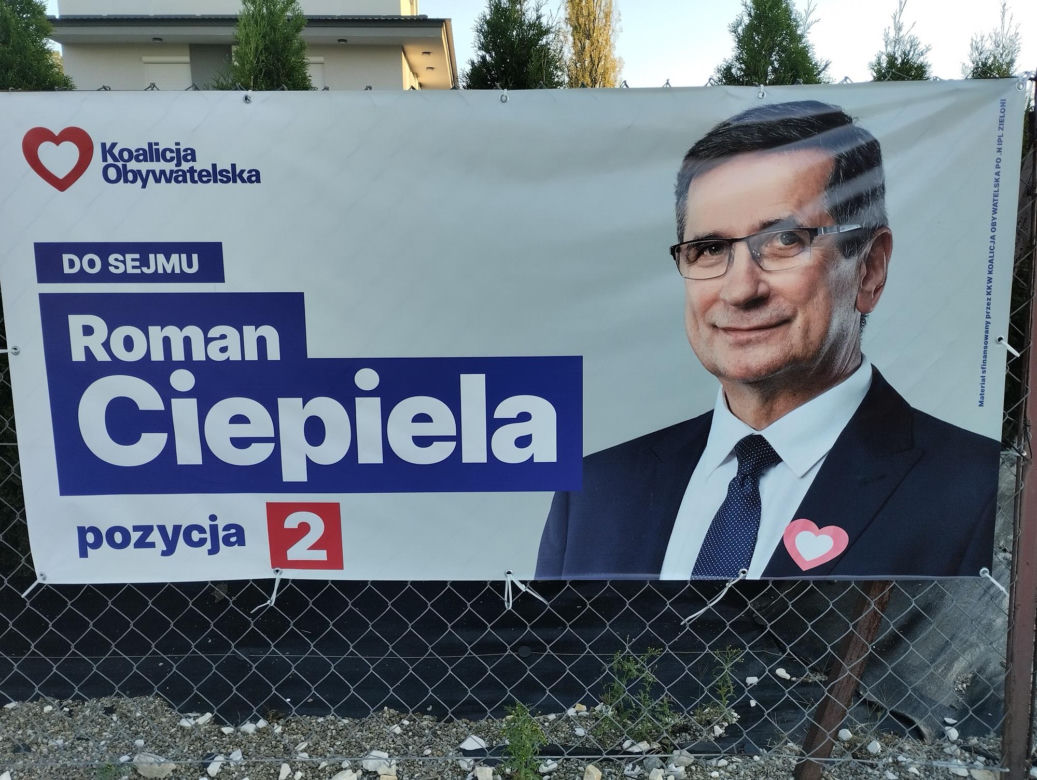 Plakaty wyborcze w Tarnowie