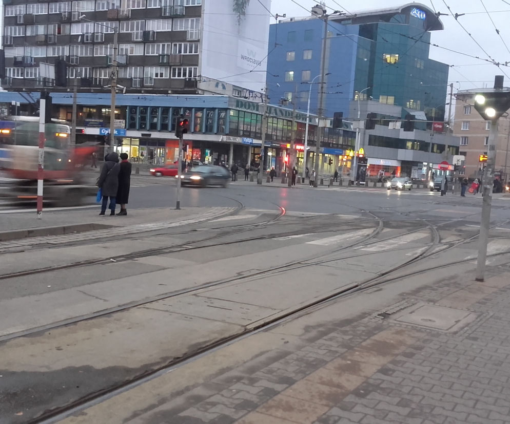 W tym roku wymieniane mają być tory m.in. na placu Legionów