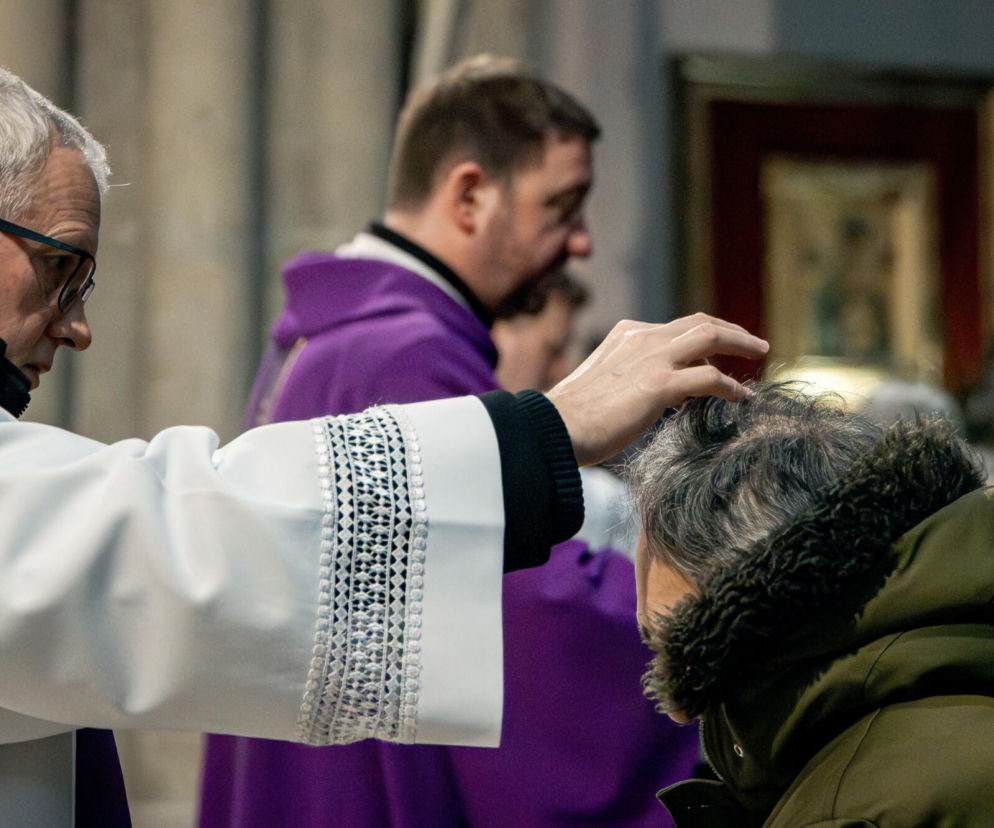 Poszczą w Środę Popielcową i robią to źle. Oto zasady postu ścisłego