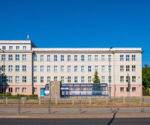 Stacja metra Pole Mokotowskie zmieni nazwę? SGH walczy i publikuje petycje