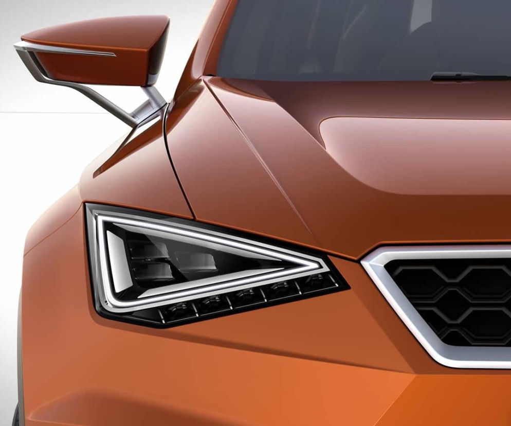 Seat crossover