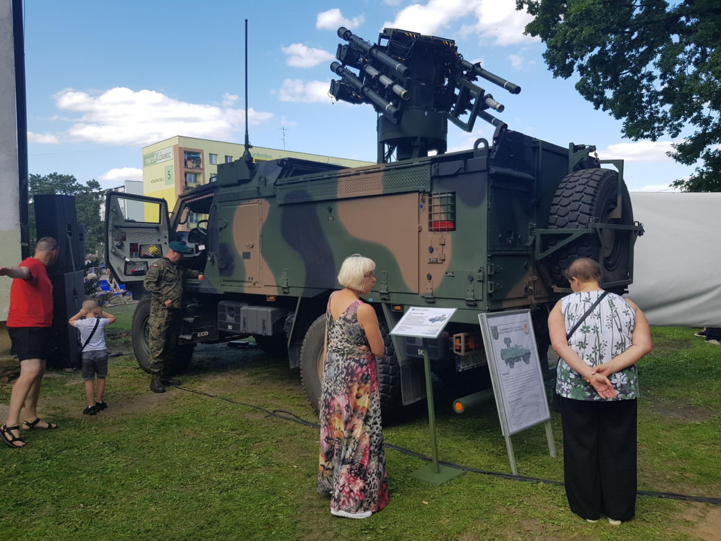 Święto Wojska Polskiego 2023. Piknik wojskowy w Czarnej Białostockiej [ZDJĘCIA]