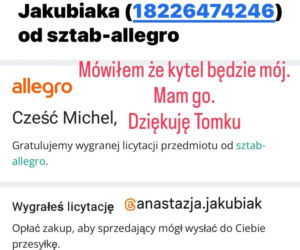 Wiadomo, kto wylicytował kitel Tomasza Jakubiaka. Wzruszający gest