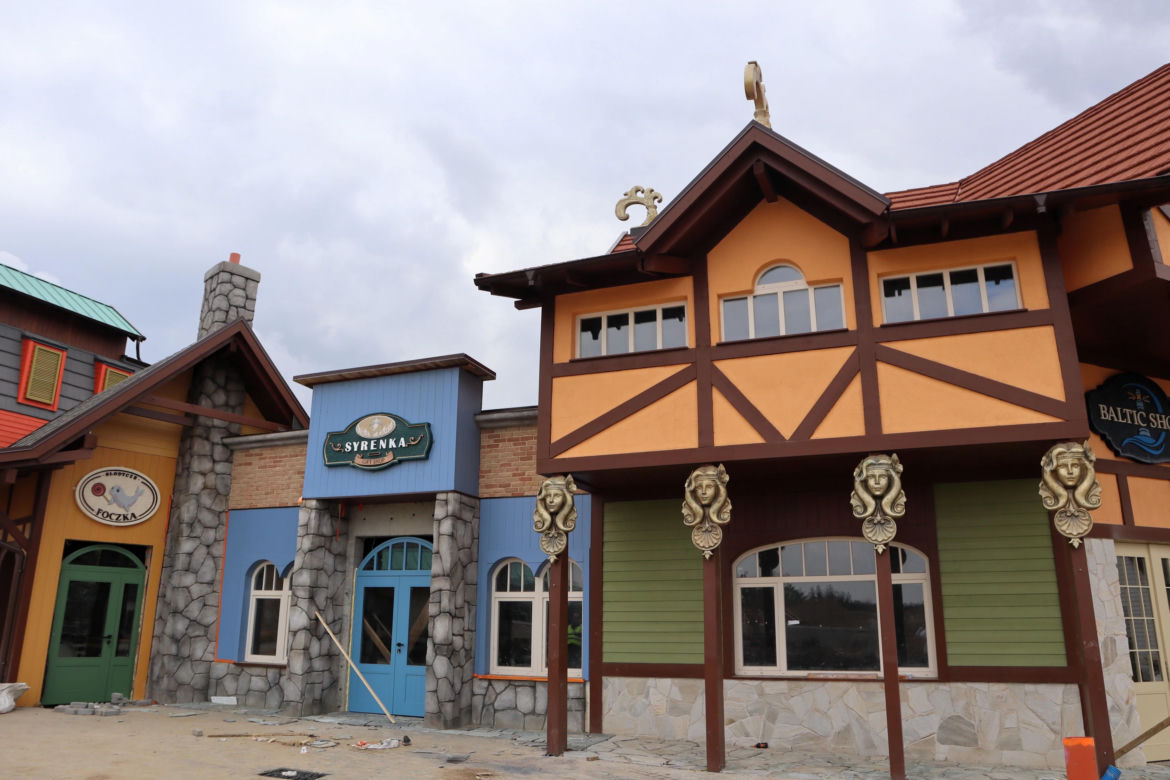 Park rozrywki Hossoland w budowie