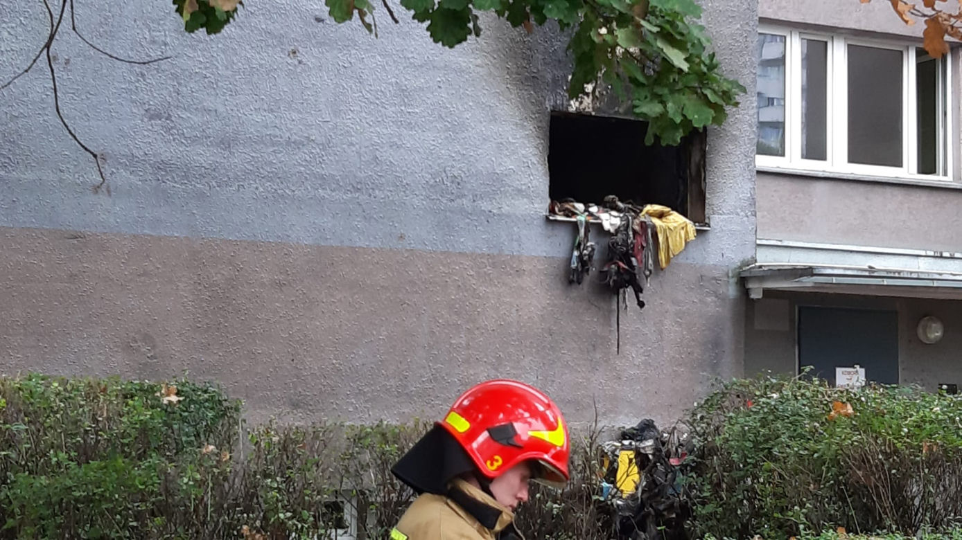Pożar na ulicy Fabrycznej w Warszawie