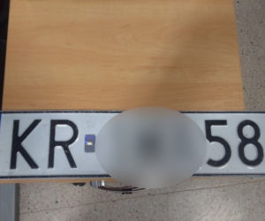 Kraków: Kierowcy masową gubią tablice rejestracyjne. Gdzie je odebrać?