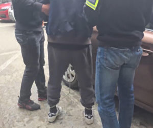 Nocny atak na statku we Wrocławiu. 47-latek wtargnął z nożem na imprezę
