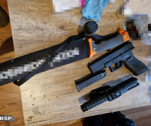 Handlowali narkotykami, wprowadzali do obrotu fałszywe pieniądze. 20 osób stanie przed sądem