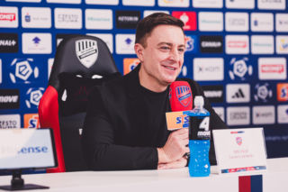 Świerczewski wbił potężną szpilę Legii Warszawa. Bez ogródek skomentował zamieszanie z Papszunem