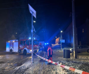 Tragedia w Chełmnie! Matka i trójka dzieci nie żyją po zatruciu czadem