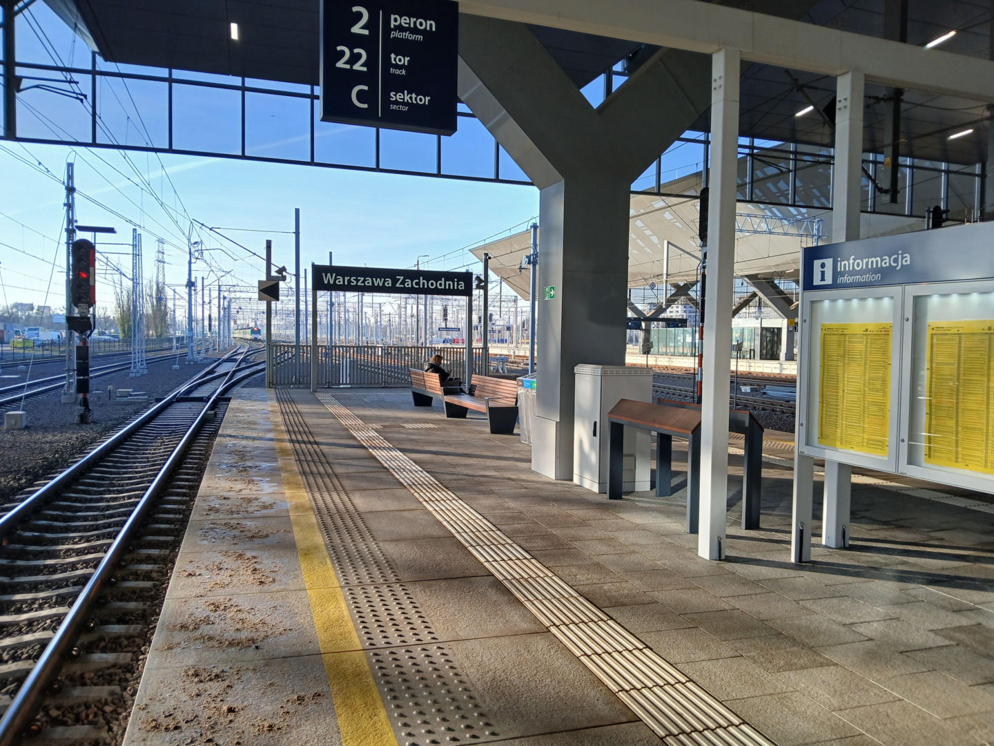Dworzec kolejowy Warszawa Zachodnia po otwarciu