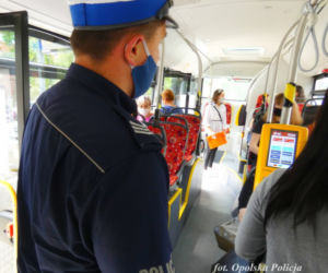 Opole: Policjanci patrolują miejskie autobusy
