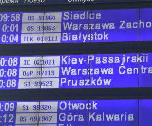 Trzaskowski na na dworcu z uchodźcami z Ukrainy