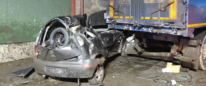 Tragiczny wypadek pod Wągrowcem. Młody kierowca nie miał szans! [ZDJĘCIA]