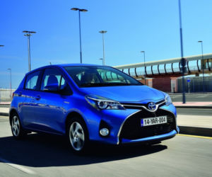 nowa Toyota Yaris 2015
