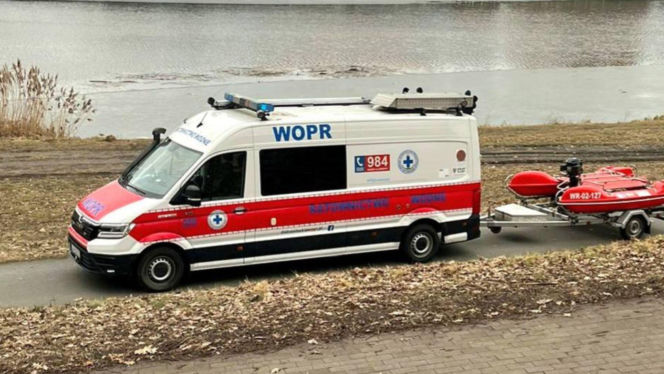 Lód załamał się pod wędkarzem. Tragedia nad Jeziorem Leśniańskim