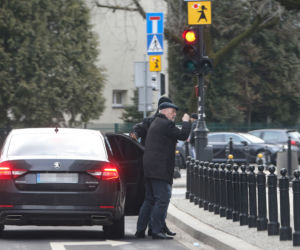 Szalony rajd limuzyny Macierewicza