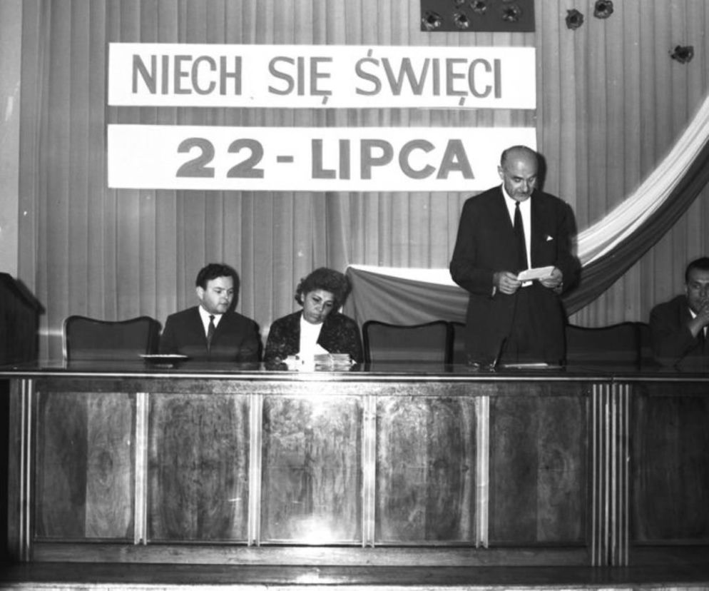 W PRL-u 22 lipca świętowała cała Polska. Dziś o nim nikt nie pamięta. Zobacz, jak wówczas obchodzono to święto [ZDJĘCIA]
