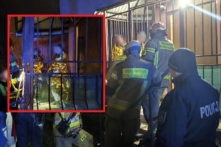 Koledzy uwięzieni na balkonie jak w klatce. Chłopcy utknęli w pułapce bez wyjścia!