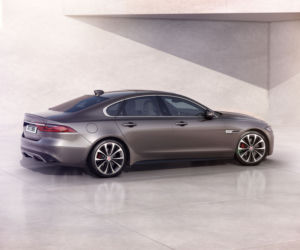 Nowy Jaguar XF (2021)