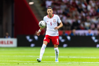 Bośnia - Polska: Potworny błąd Jana Bednarka! Rzut karny i gol dla Bośniaków