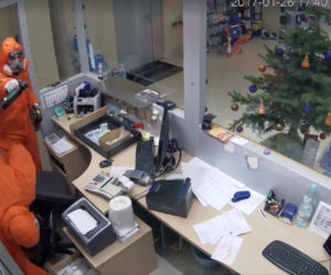 Zamaskowani bandyci napadli na hurtownię. Sceny jak z filmu akcji! [GALERIA, WIDEO]