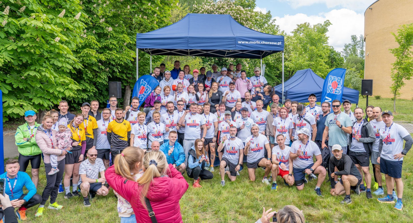 Sportowe emocje w Chorzowie. 150 biegaczy wystartowało w 6. edycji Chorzowskiej Dychy