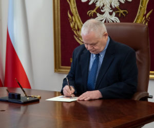 Uroczyste podpisanie banknotu kolekcjonerskiego „Lech Kaczyński. Warto być Polakiem