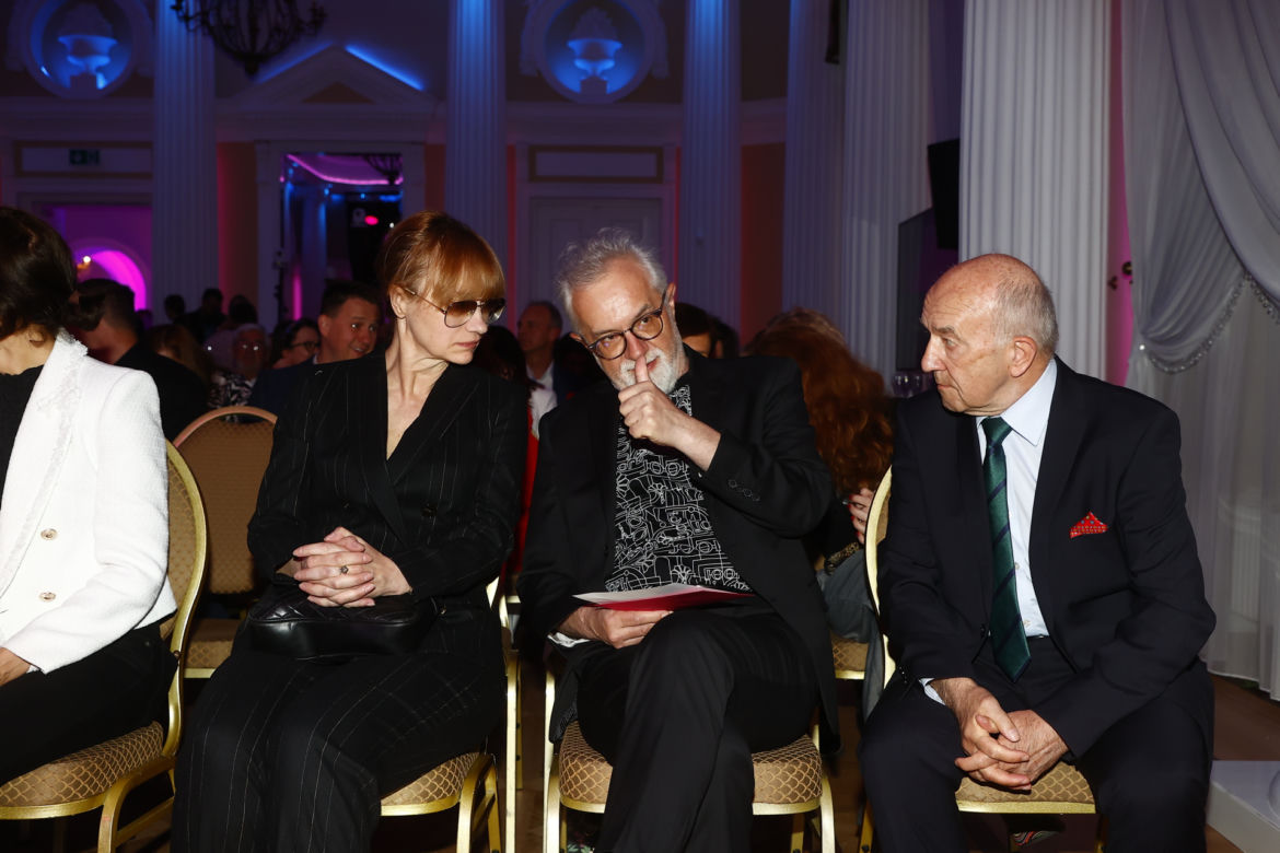 Laureaci Vivelo Book Awards 2023