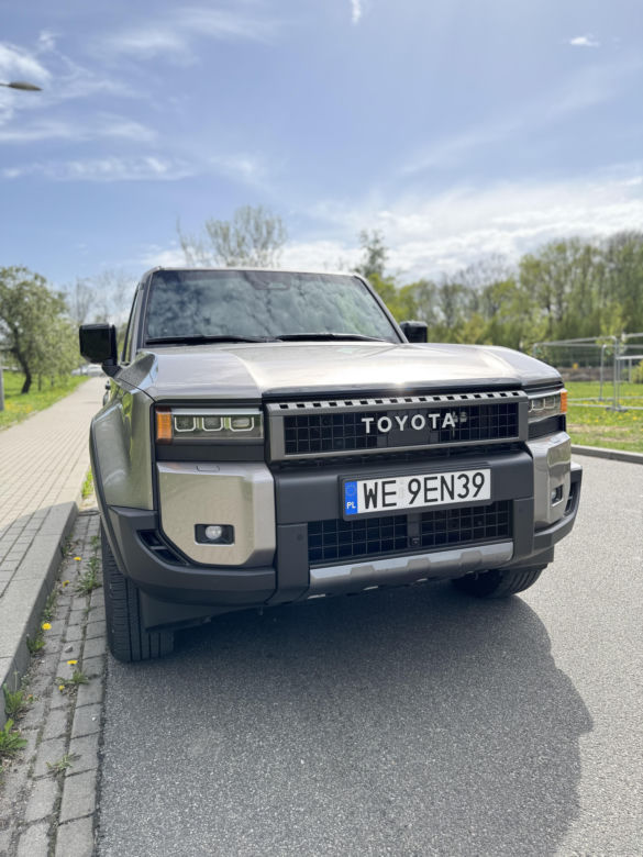 Land Cruiser 250