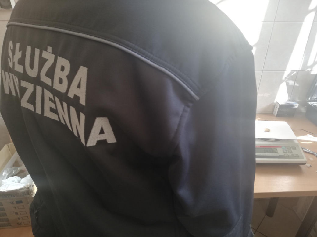 Tarnów. Chciała wnieść narkotyki do więzienia. Wymyśliła niecodzienny sposób