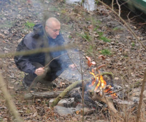 Sylwester polityków: Tusk na boisku, Brudziński w lesie