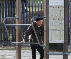 Senator Karczewski trenuje na wiosnę