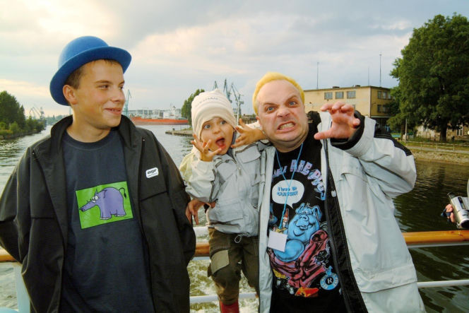 Krzysztof Skiba i jego wizerunek na przestrzeni lat. Tak zmieniał się lider Big Cyca