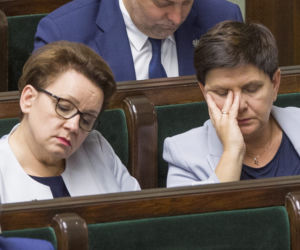 Uciekają z rządu by zarabiać po kilkadziesiąt tysięcy